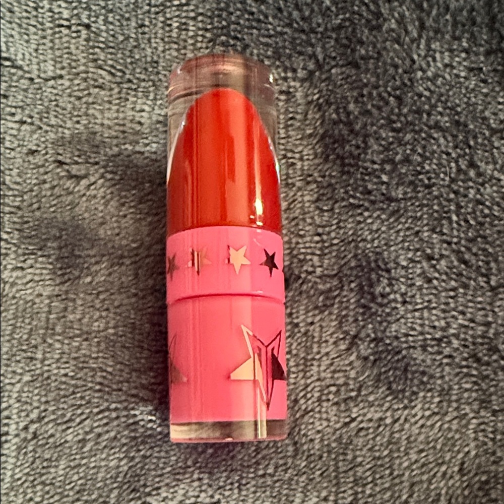 Jeffree Star lip gloss  - Vibrant Red and Pink